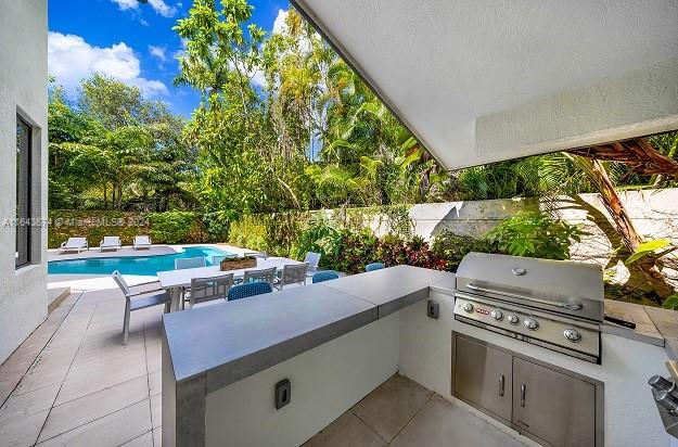 LEAFY WAY - Residential Lease
