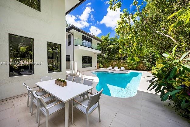 LEAFY WAY - Residential Lease