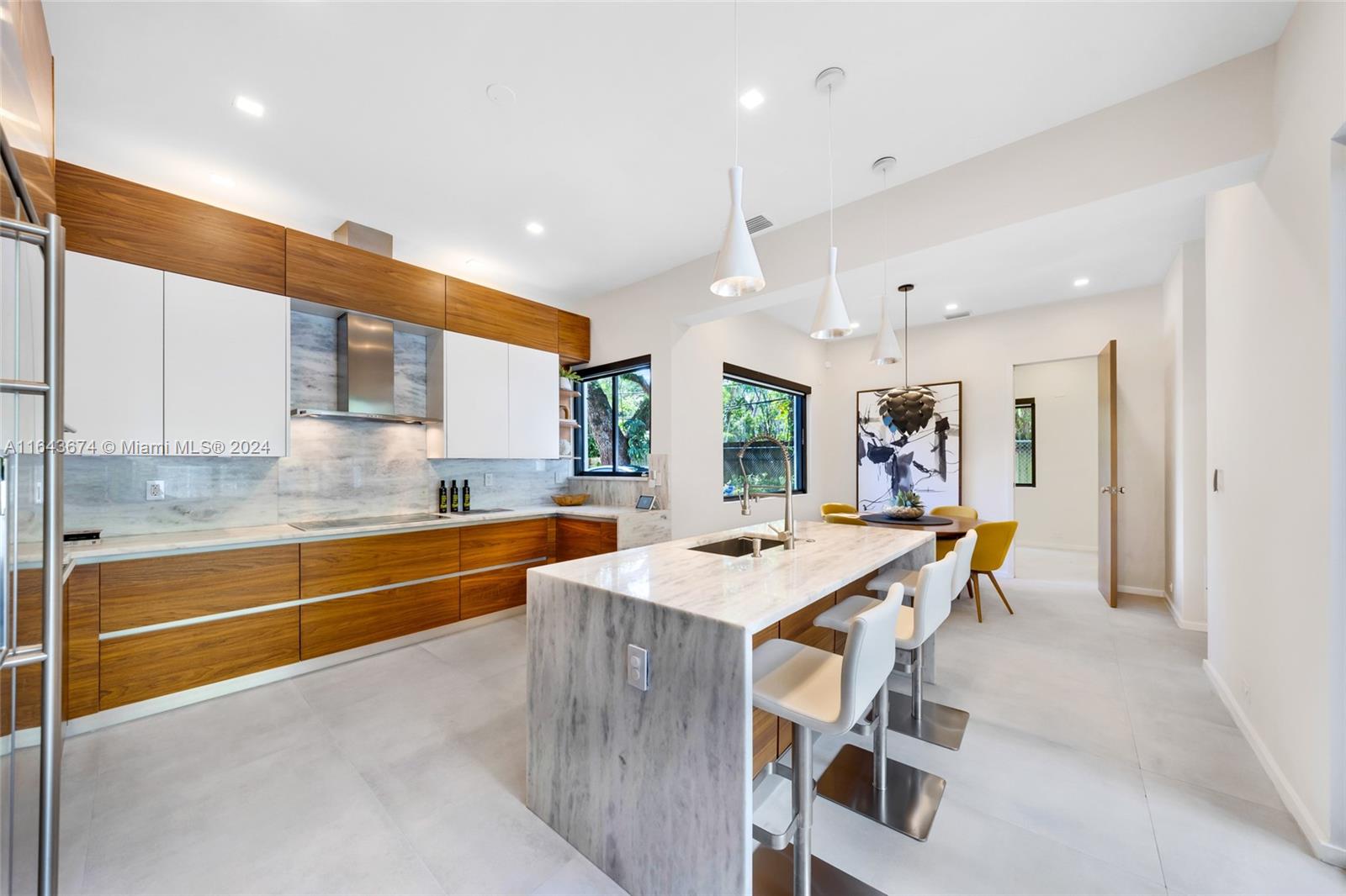 LEAFY WAY - Residential Lease
