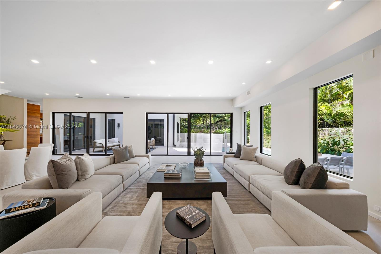 LEAFY WAY - Residential Lease