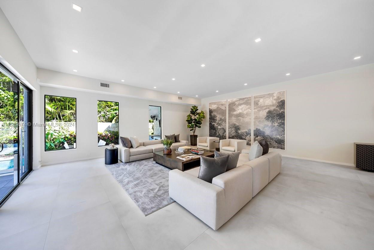 LEAFY WAY - Residential Lease