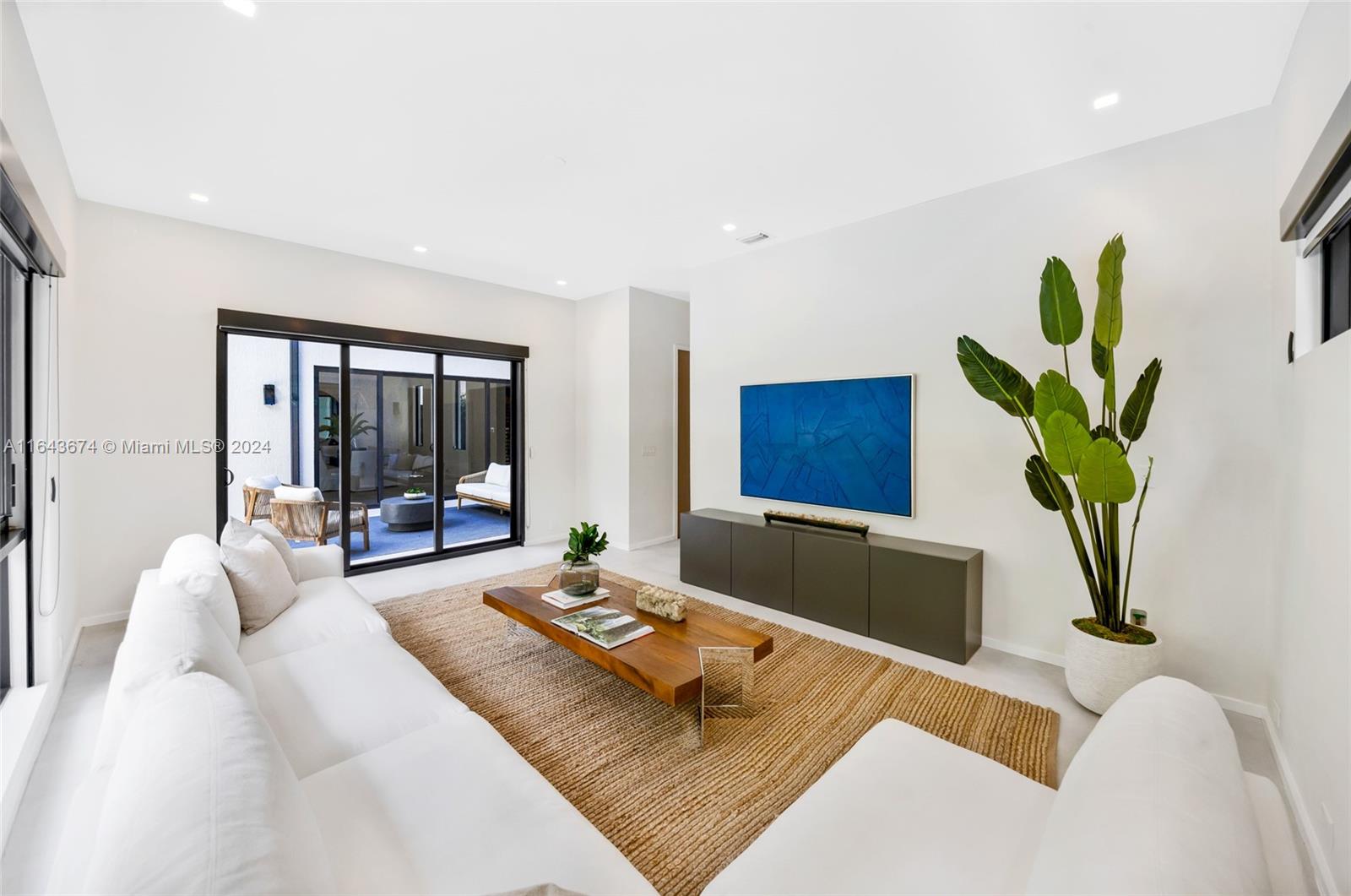 LEAFY WAY - Residential Lease