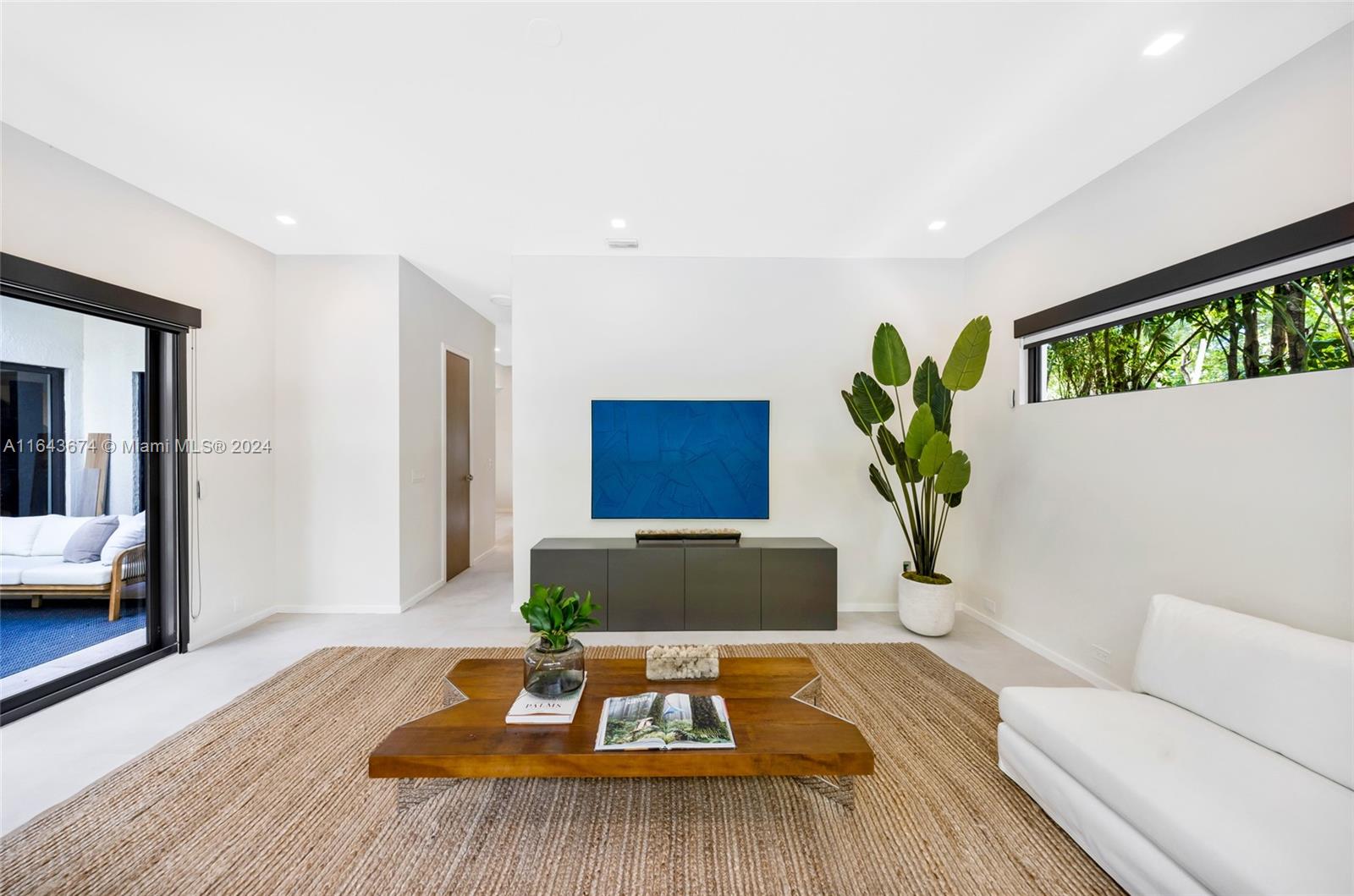 LEAFY WAY - Residential Lease