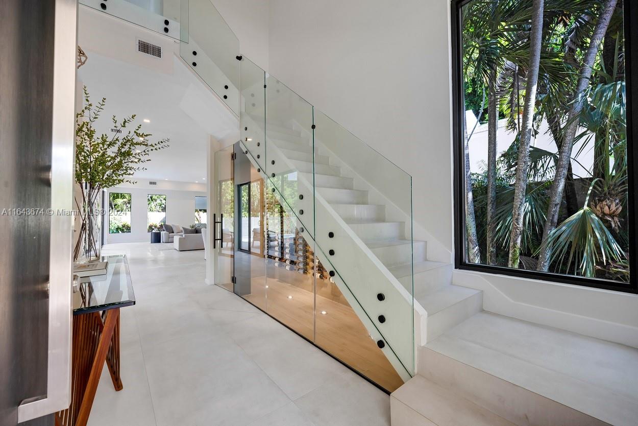 LEAFY WAY - Residential Lease