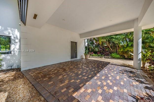 LEAFY WAY - Residential Lease