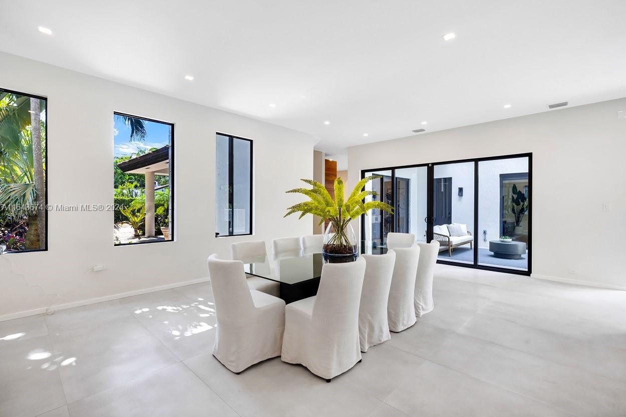 LEAFY WAY - Residential Lease