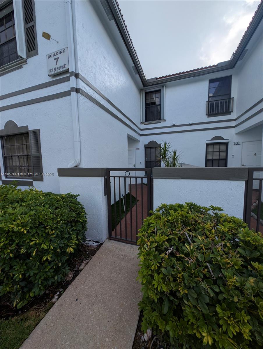 15830 SW 3rd Court 102