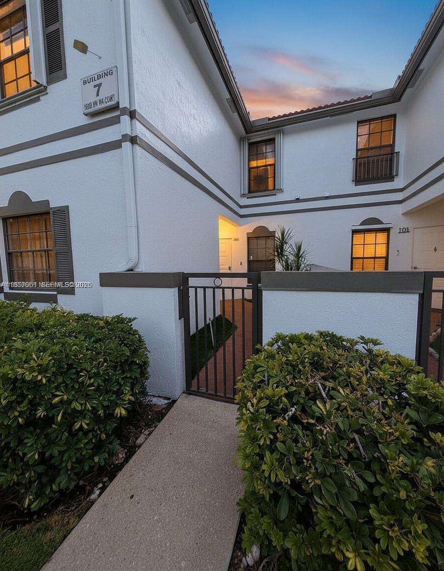 15830 SW 3rd Court 102