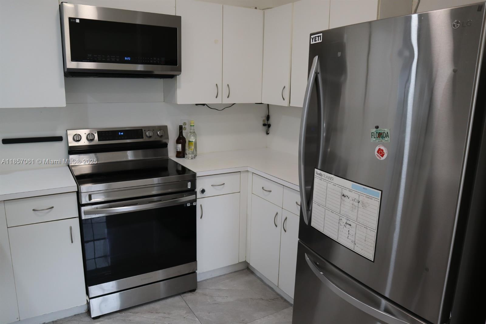 LAS VERDES CONDO - Residential