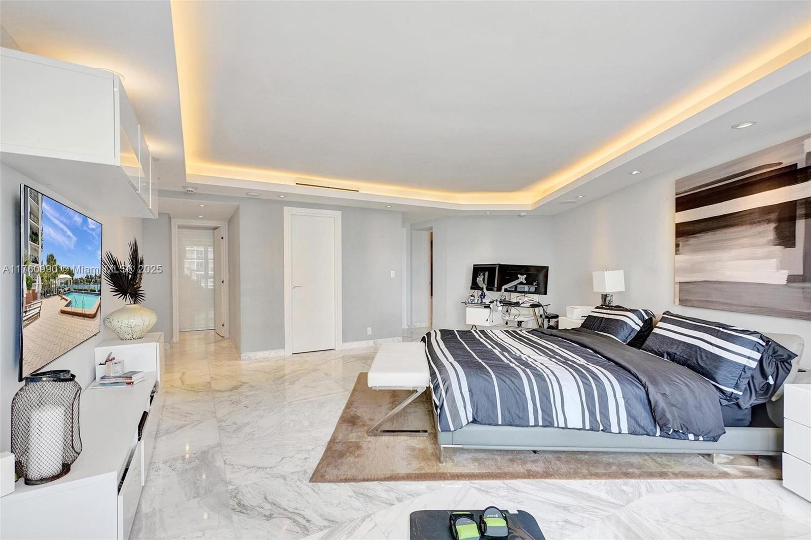 FIFTY SIX-SIXTY COLLINS A - Residential