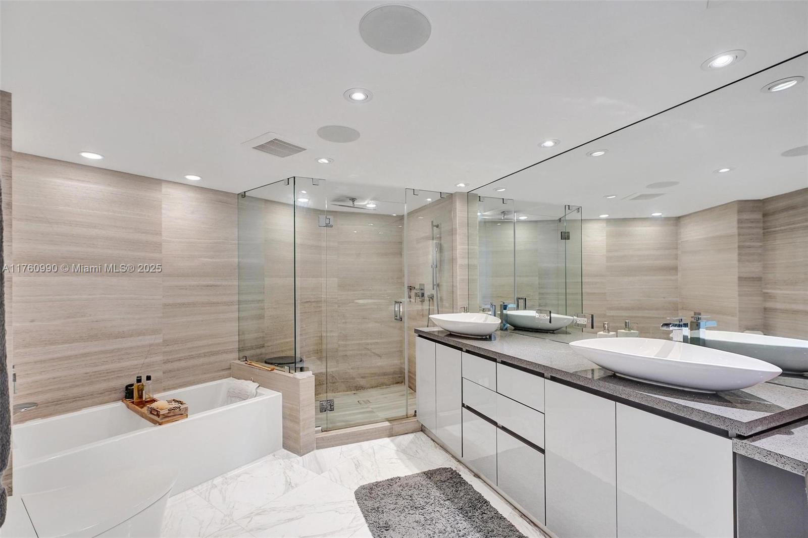 FIFTY SIX-SIXTY COLLINS A - Residential