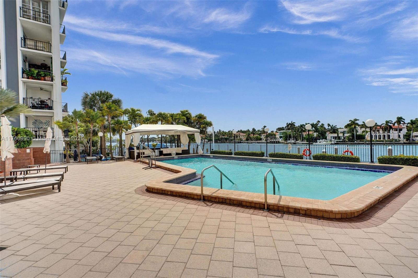 FIFTY SIX-SIXTY COLLINS A - Residential