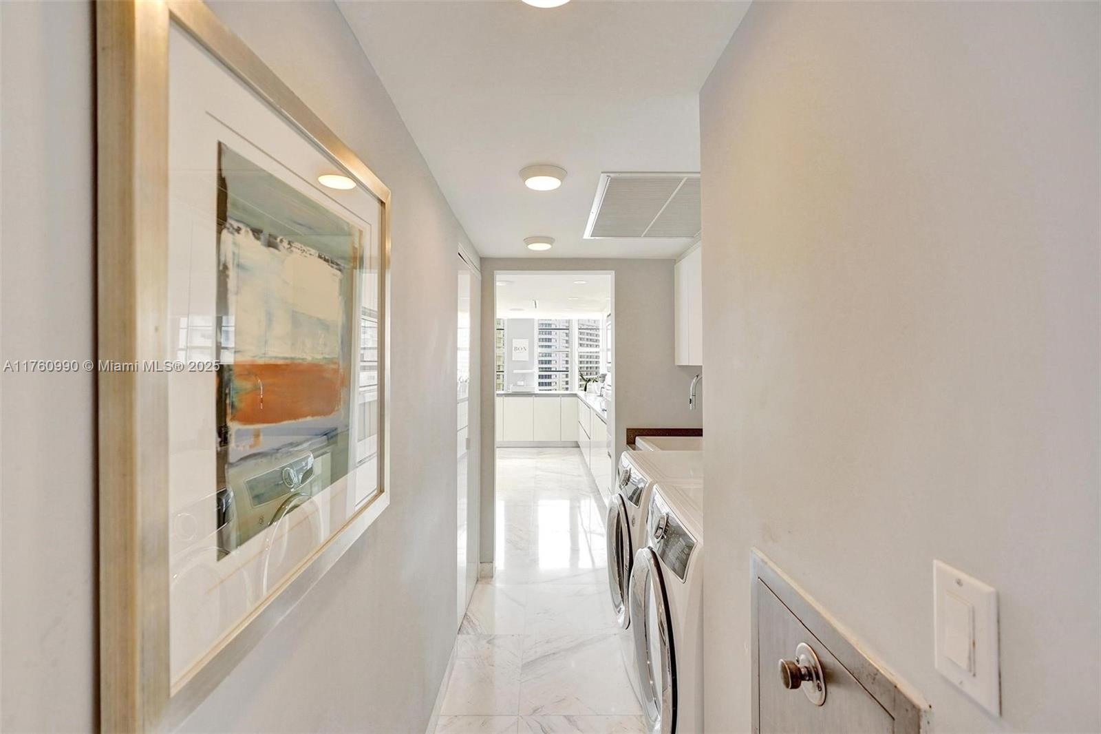 FIFTY SIX-SIXTY COLLINS A - Residential