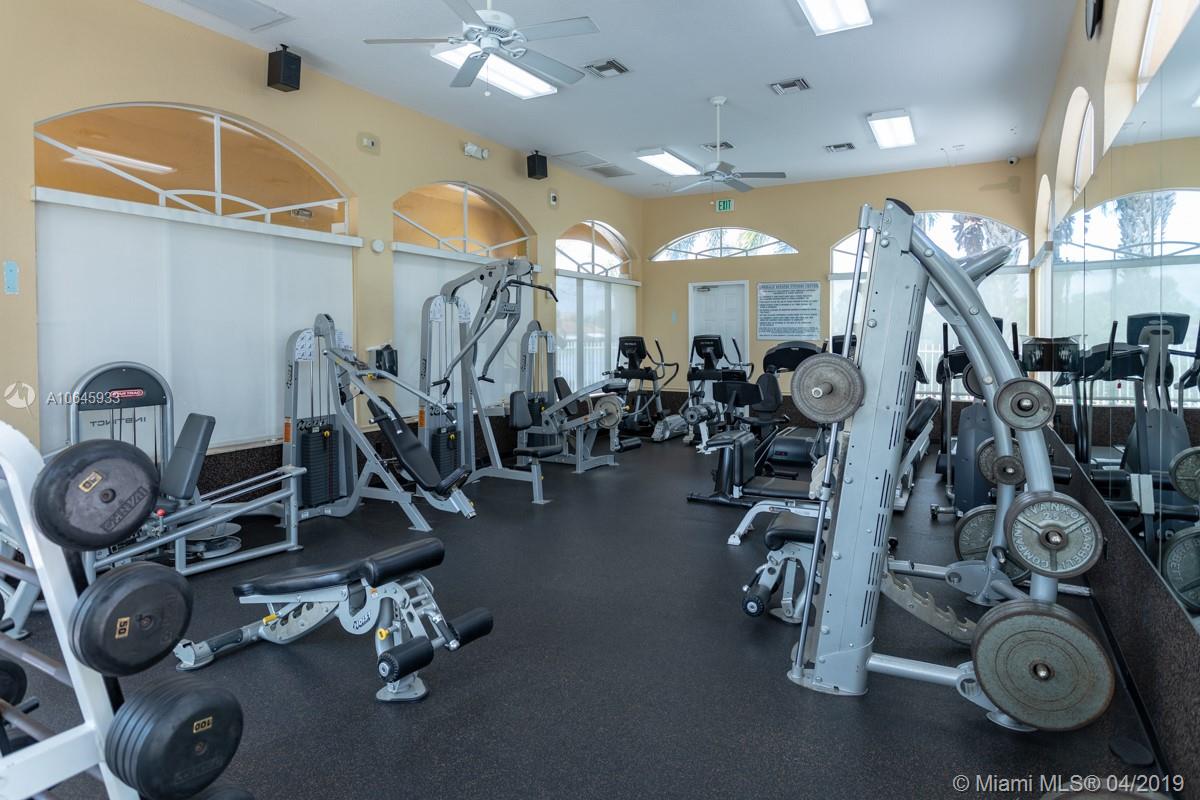 DIAMOND CAY - Residential