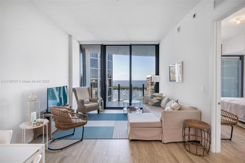 2831 S Bayshore Dr 1603 Miami FL 33133