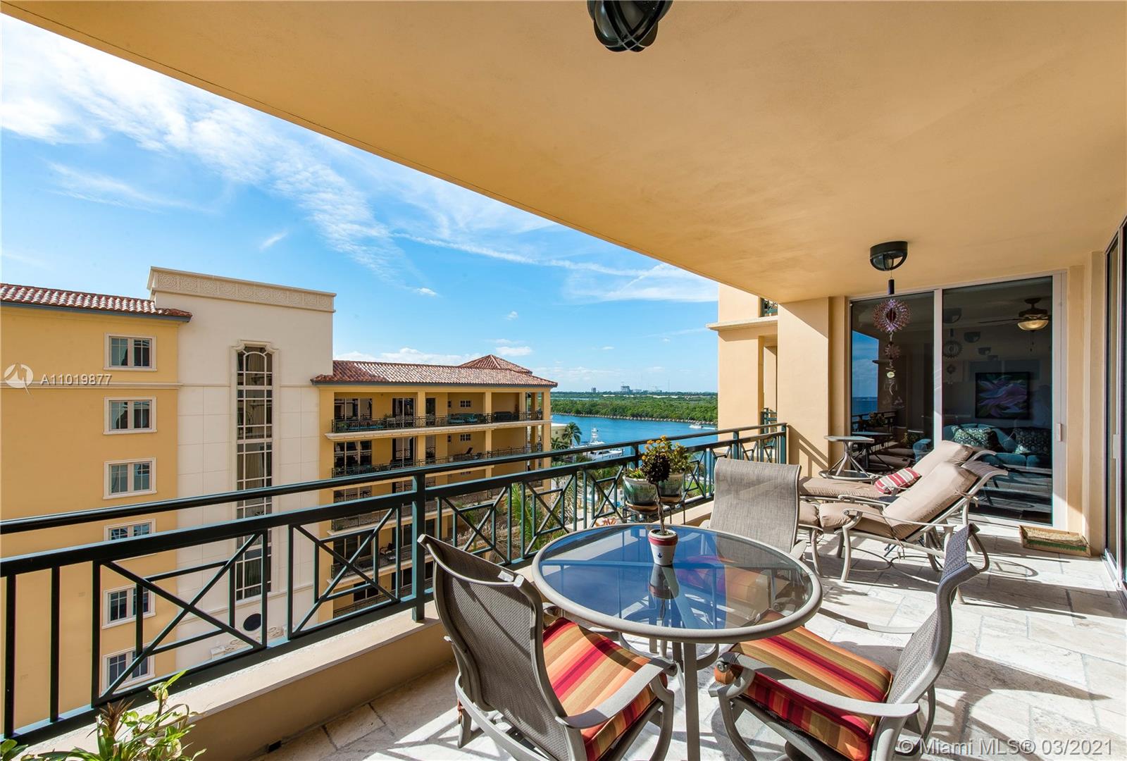 VILLAS OF POSITANO CONDO - Residential