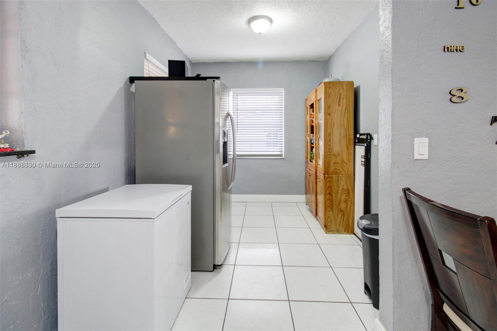 6TH ADDN TO HIALEAH - Residential