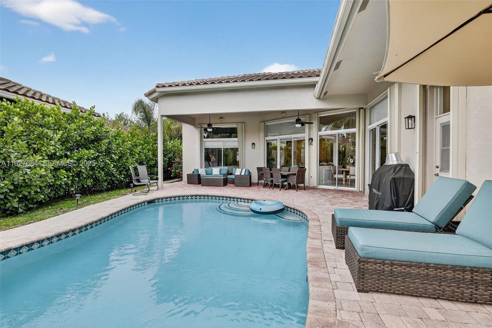 SECTOR 6 EAST - Residential