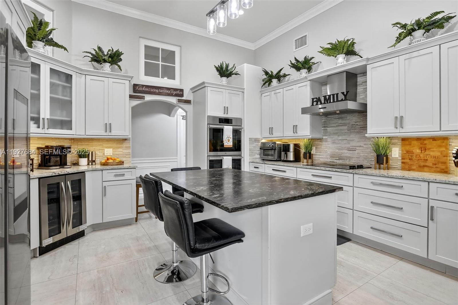 SECTOR 6 EAST - Residential