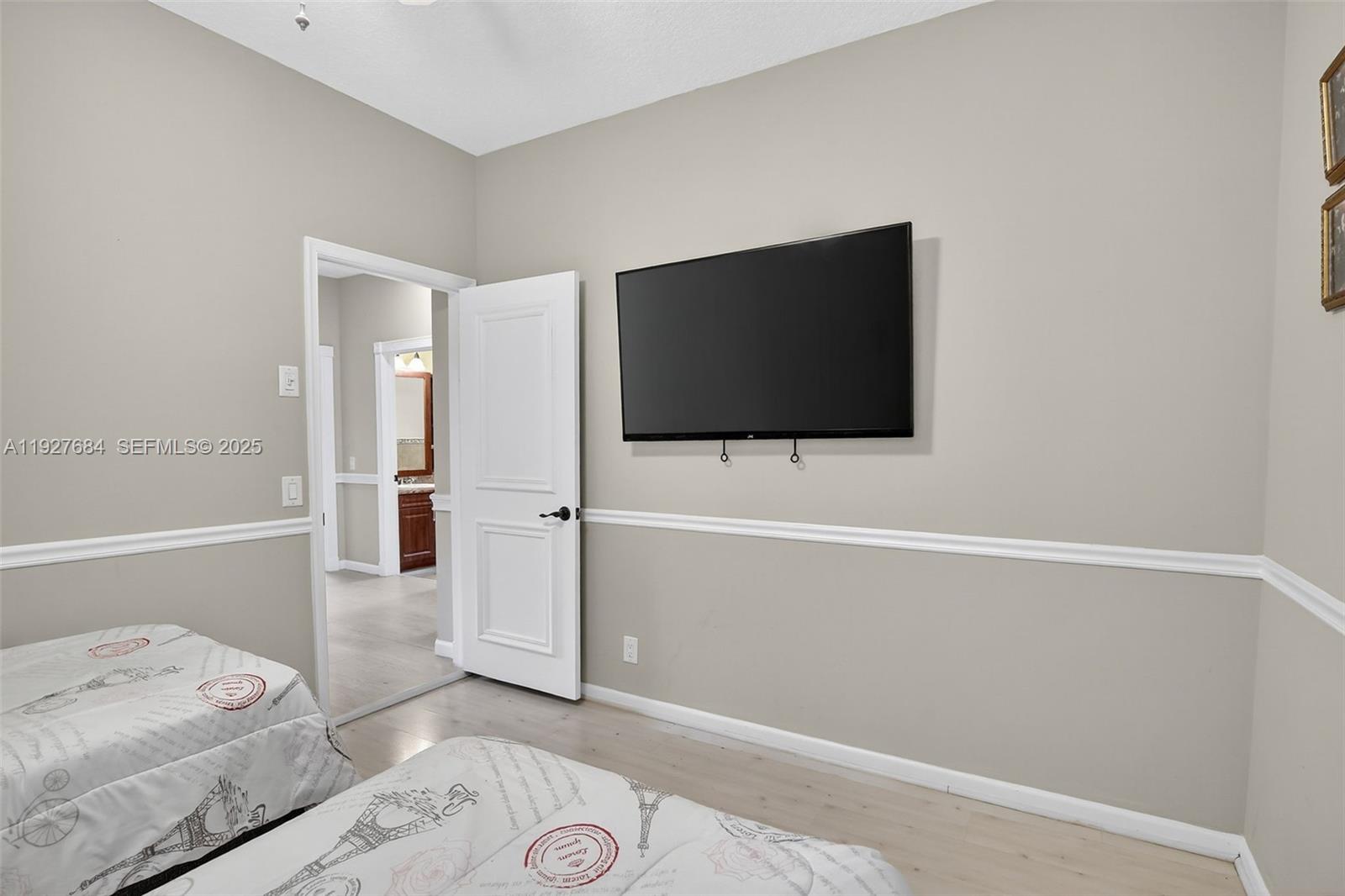 SECTOR 6 EAST - Residential