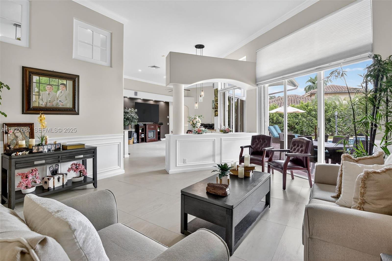 SECTOR 6 EAST - Residential