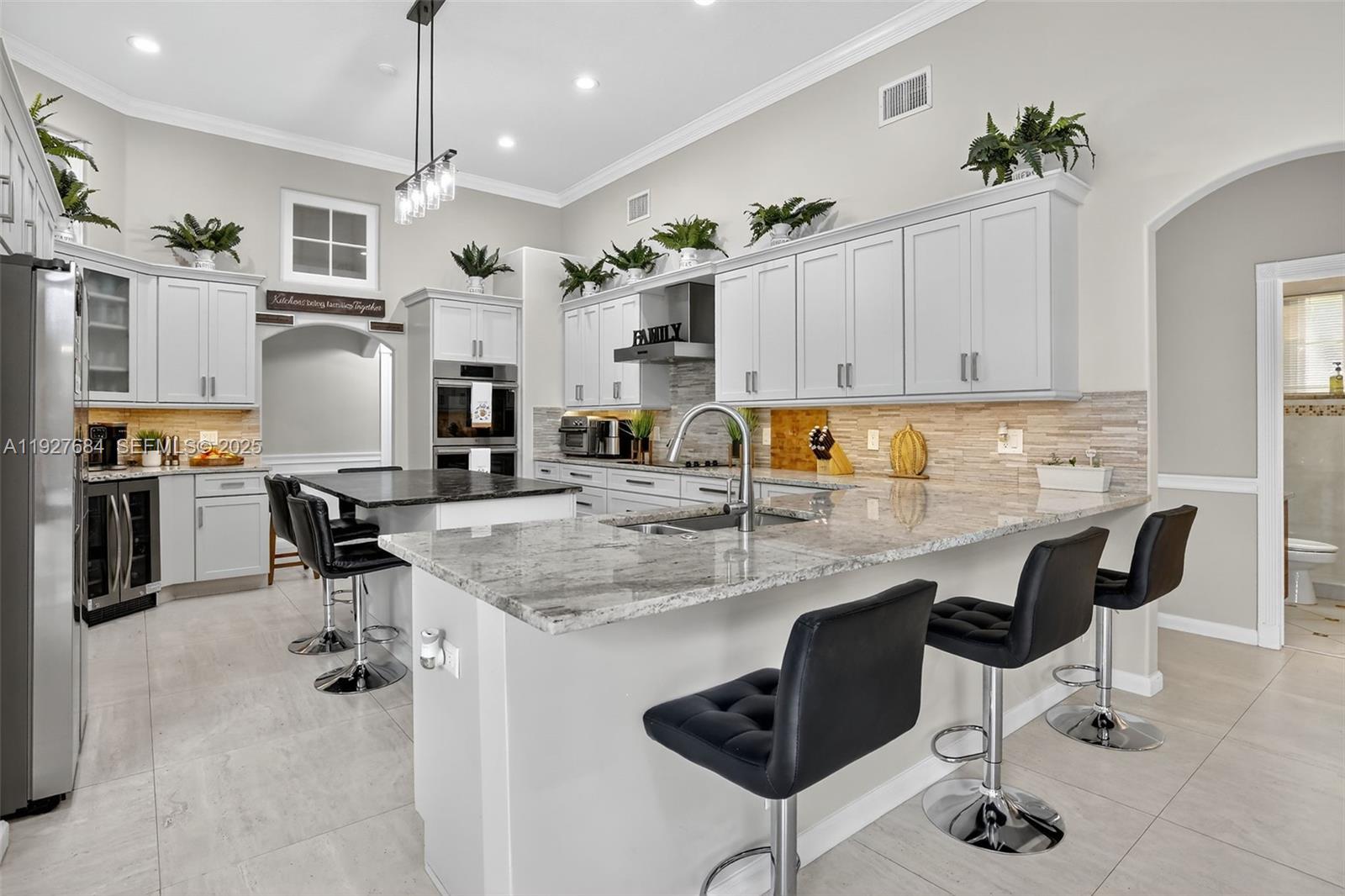 SECTOR 6 EAST - Residential