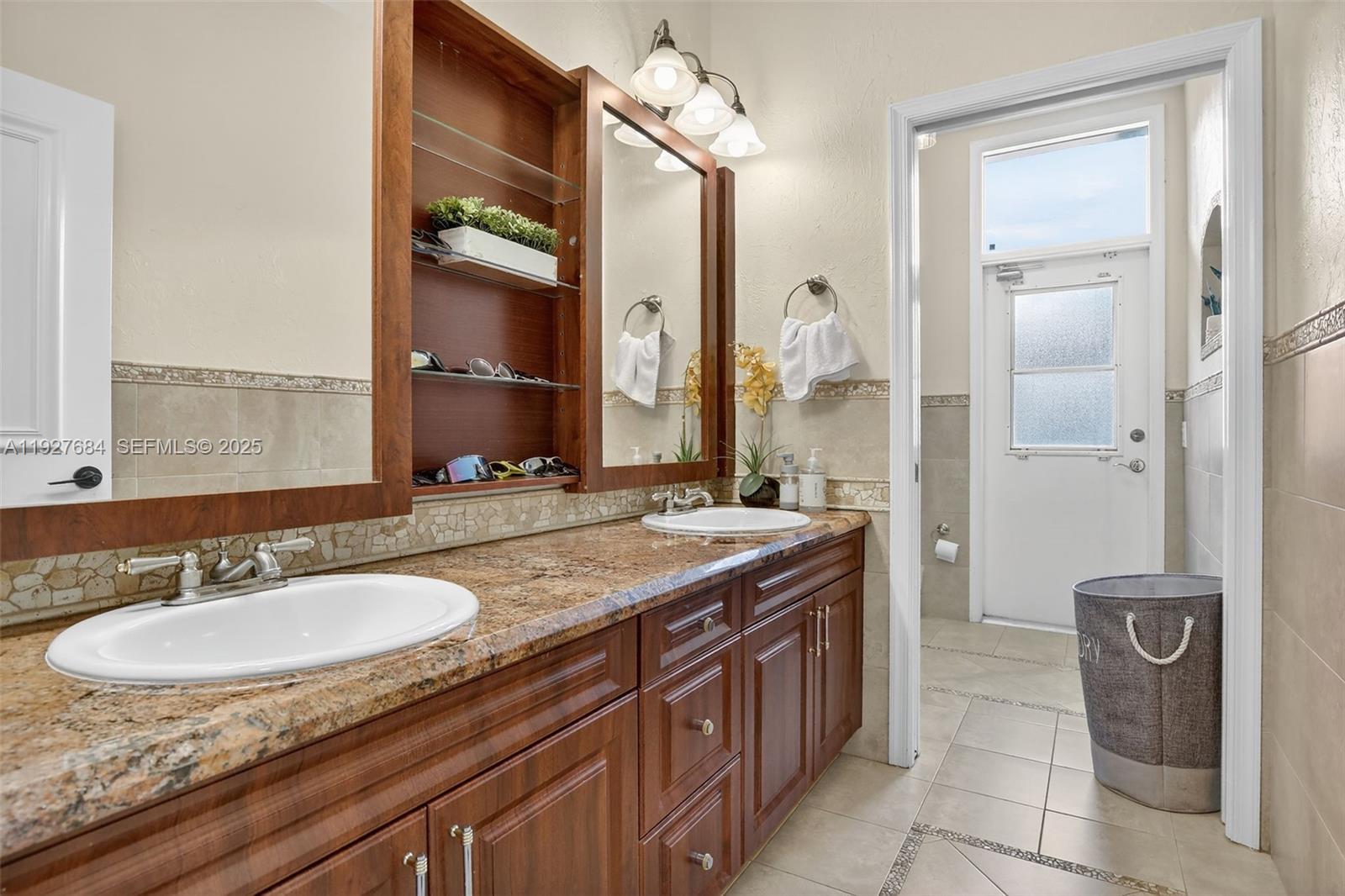 SECTOR 6 EAST - Residential