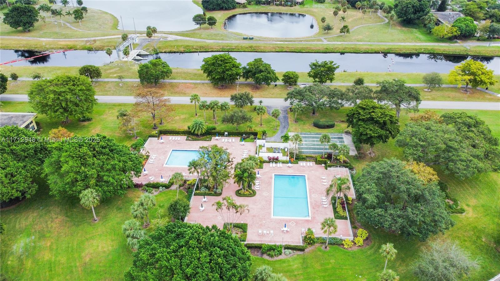 NO 60 PALM-AIRE COUNTRY C - Residential