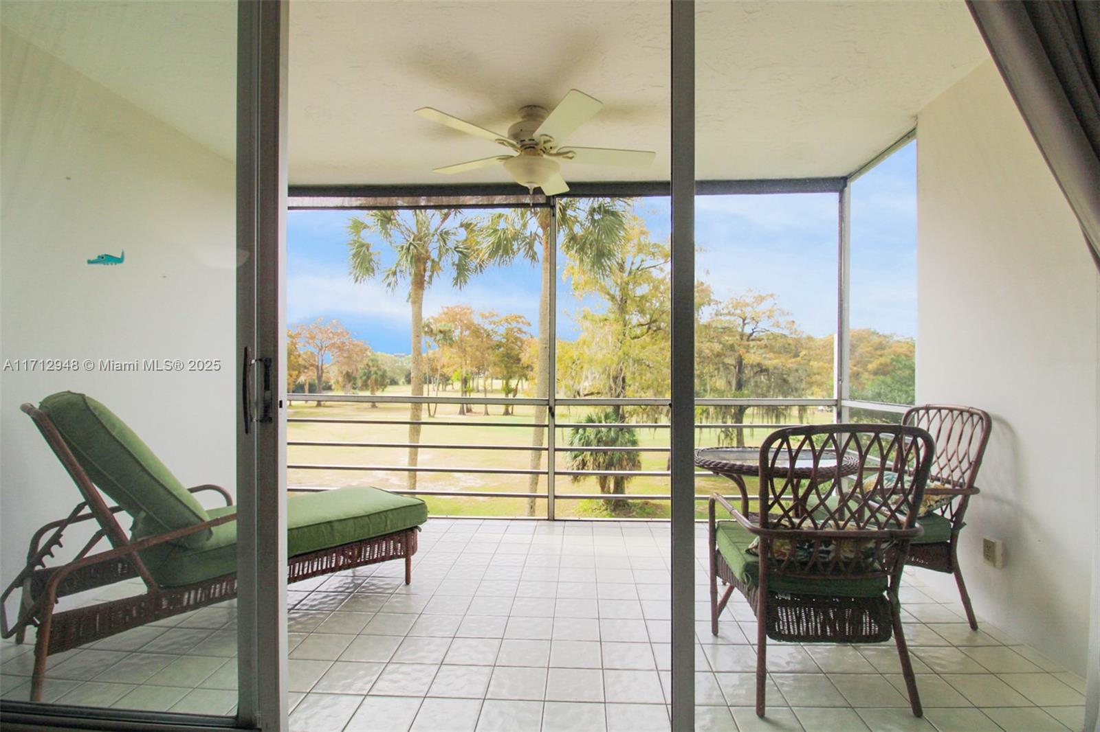 NO 60 PALM-AIRE COUNTRY C - Residential