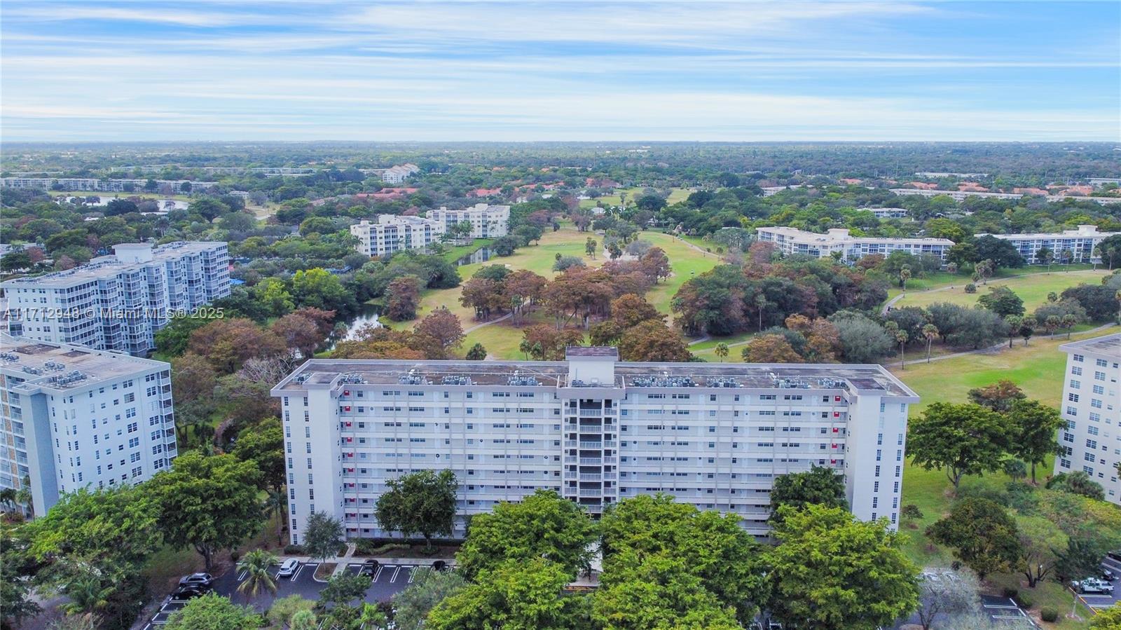 NO 60 PALM-AIRE COUNTRY C - Residential
