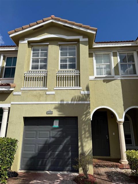 Photo of 2411 SE 14th St, Homestead, FL 33035 (MLS # A11992851)