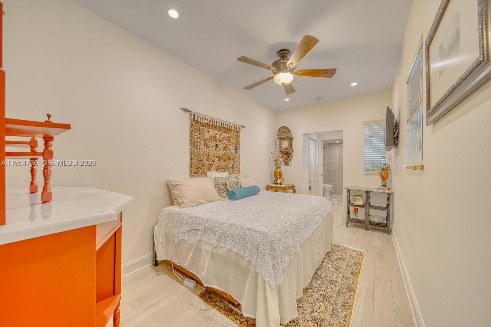 HIBISCUS ISLAND - Residential