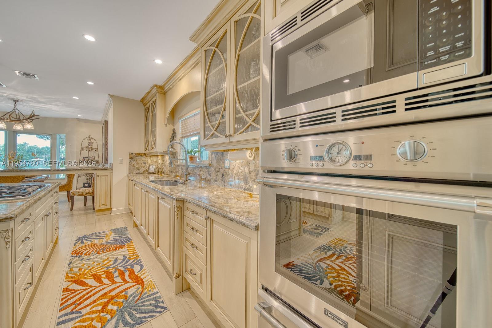 HIBISCUS ISLAND - Residential