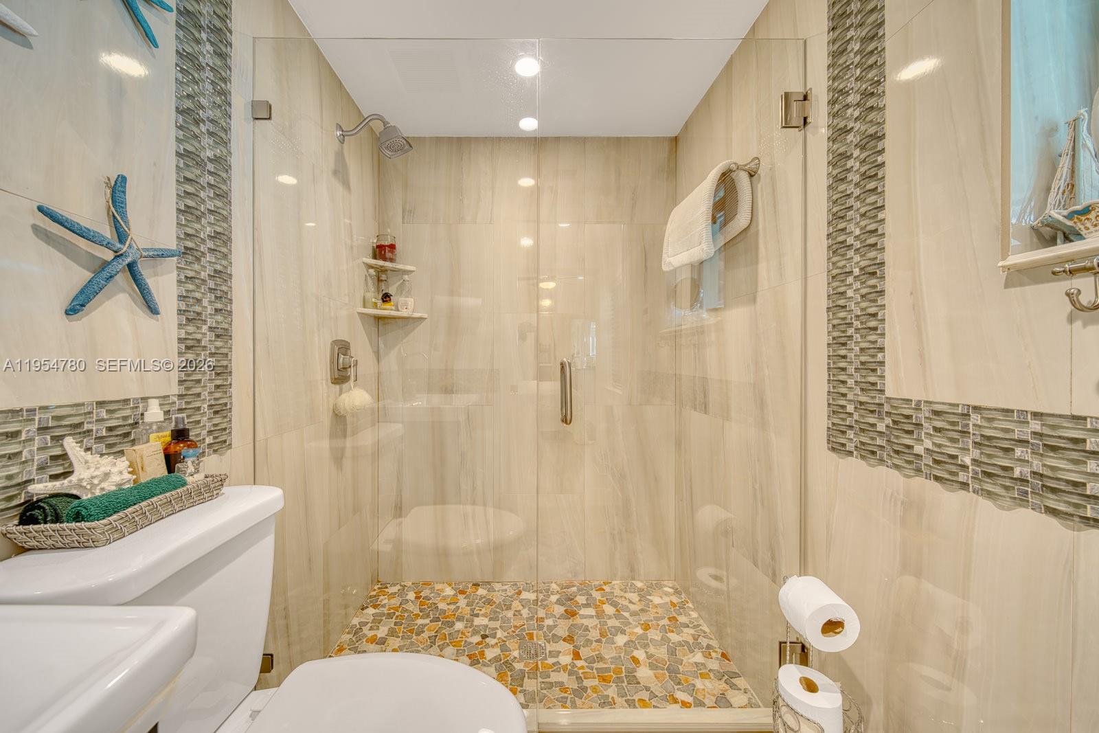 HIBISCUS ISLAND - Residential