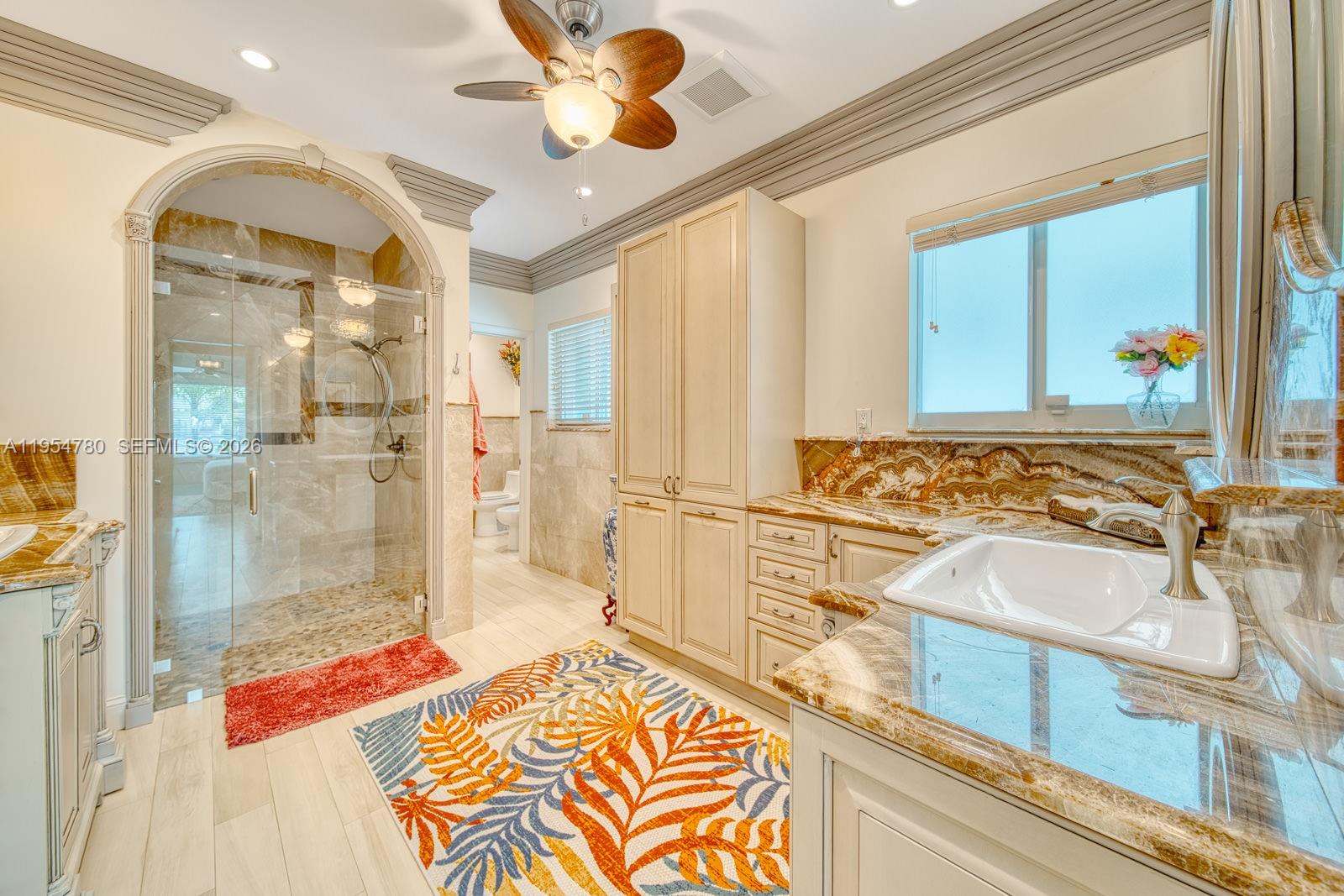 HIBISCUS ISLAND - Residential