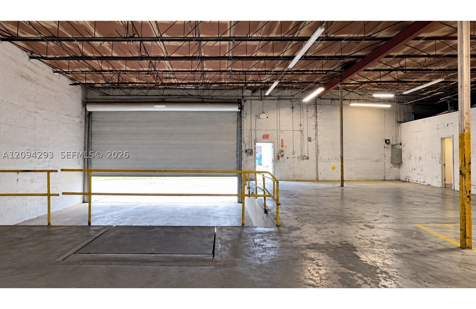315 W 75th Pl