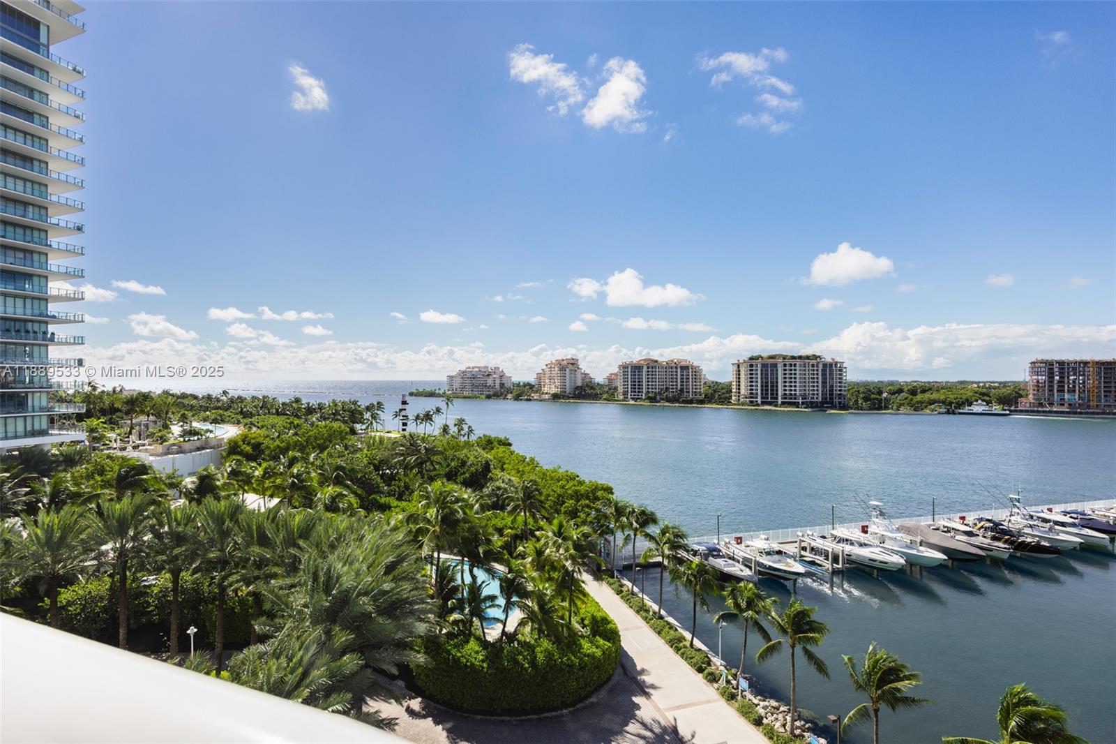 1000 S Pointe Dr 703