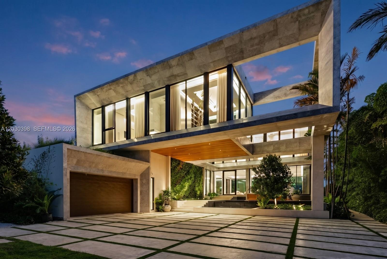 360 S Hibiscus Drive - Image 1