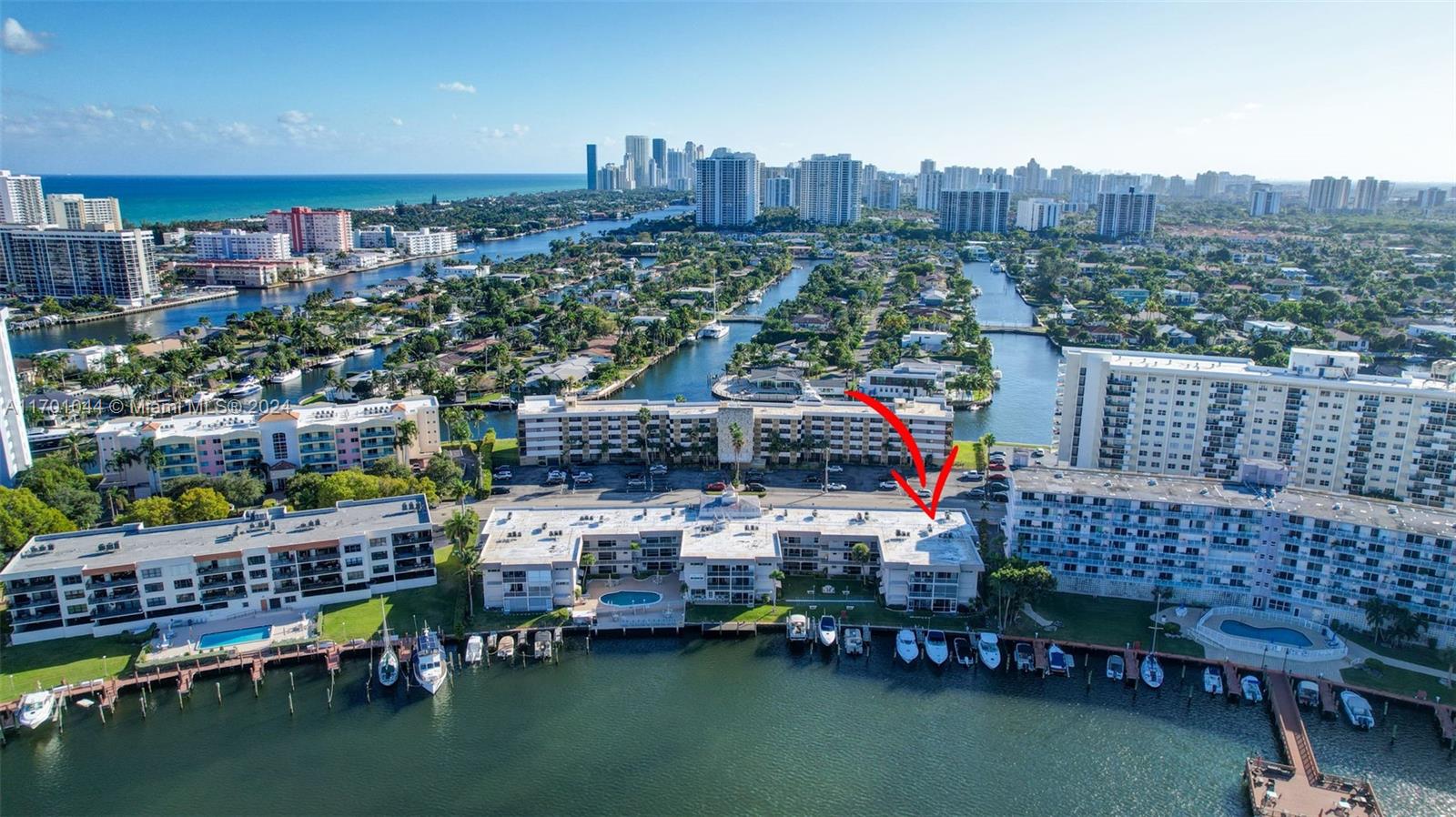 PARADISE HARBOUR APTS CO- - Residential