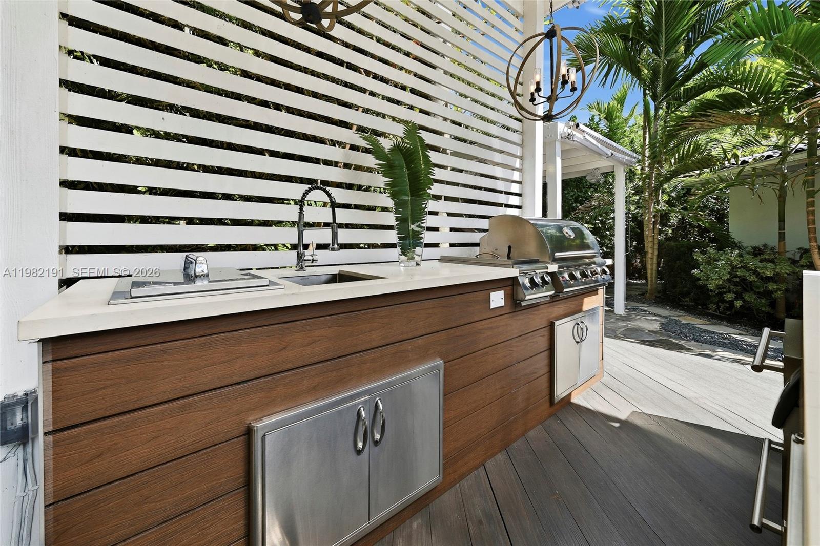 AMD EDGEWATER MANORS - Residential