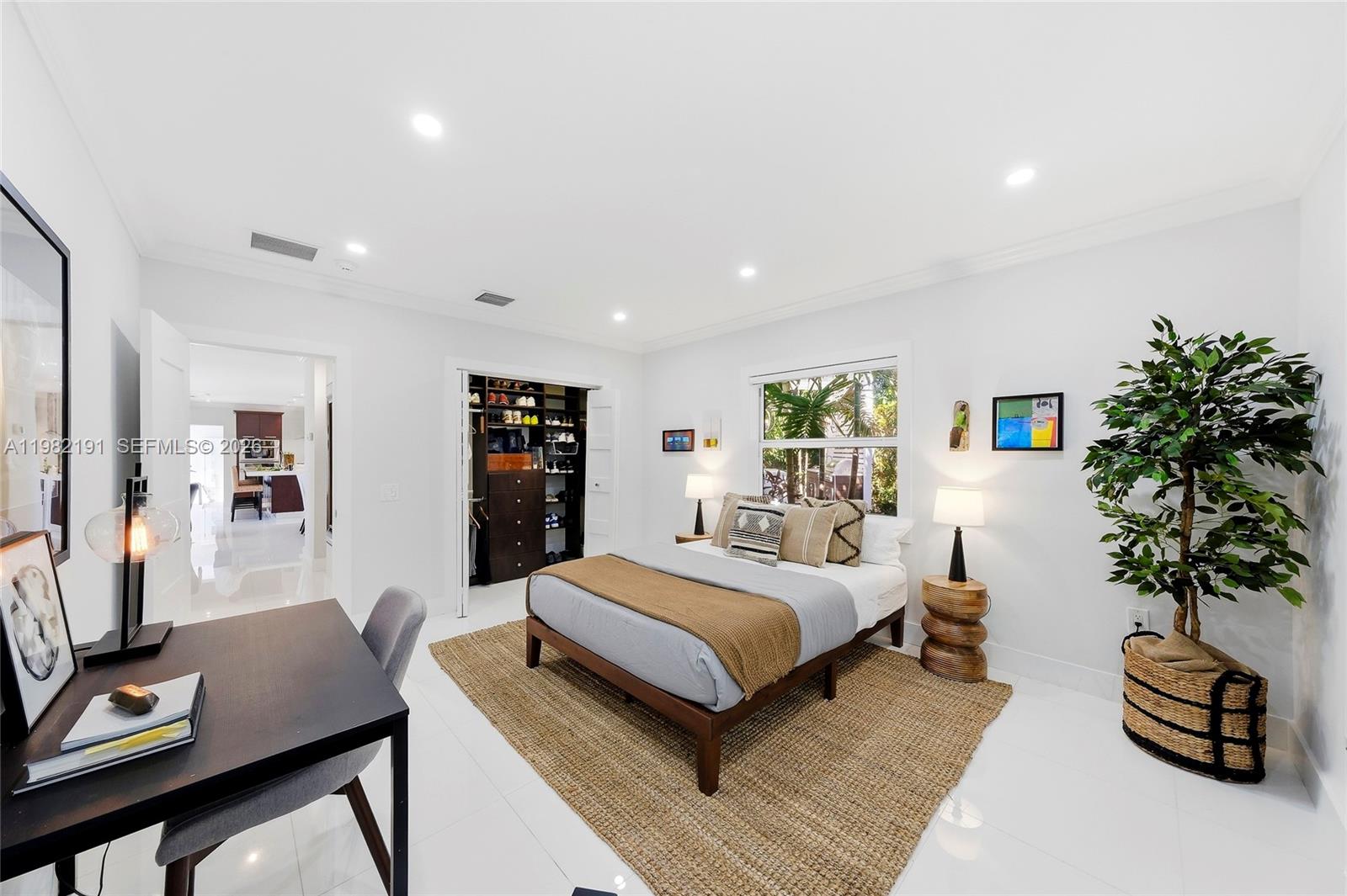 AMD EDGEWATER MANORS - Residential