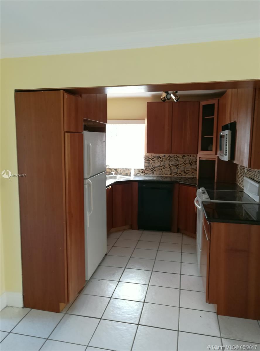 CRESTHAVEN 8 - Residential