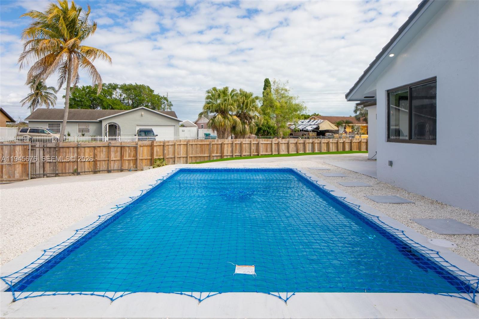 MEADOW WOOD MANOR #4 - Residential