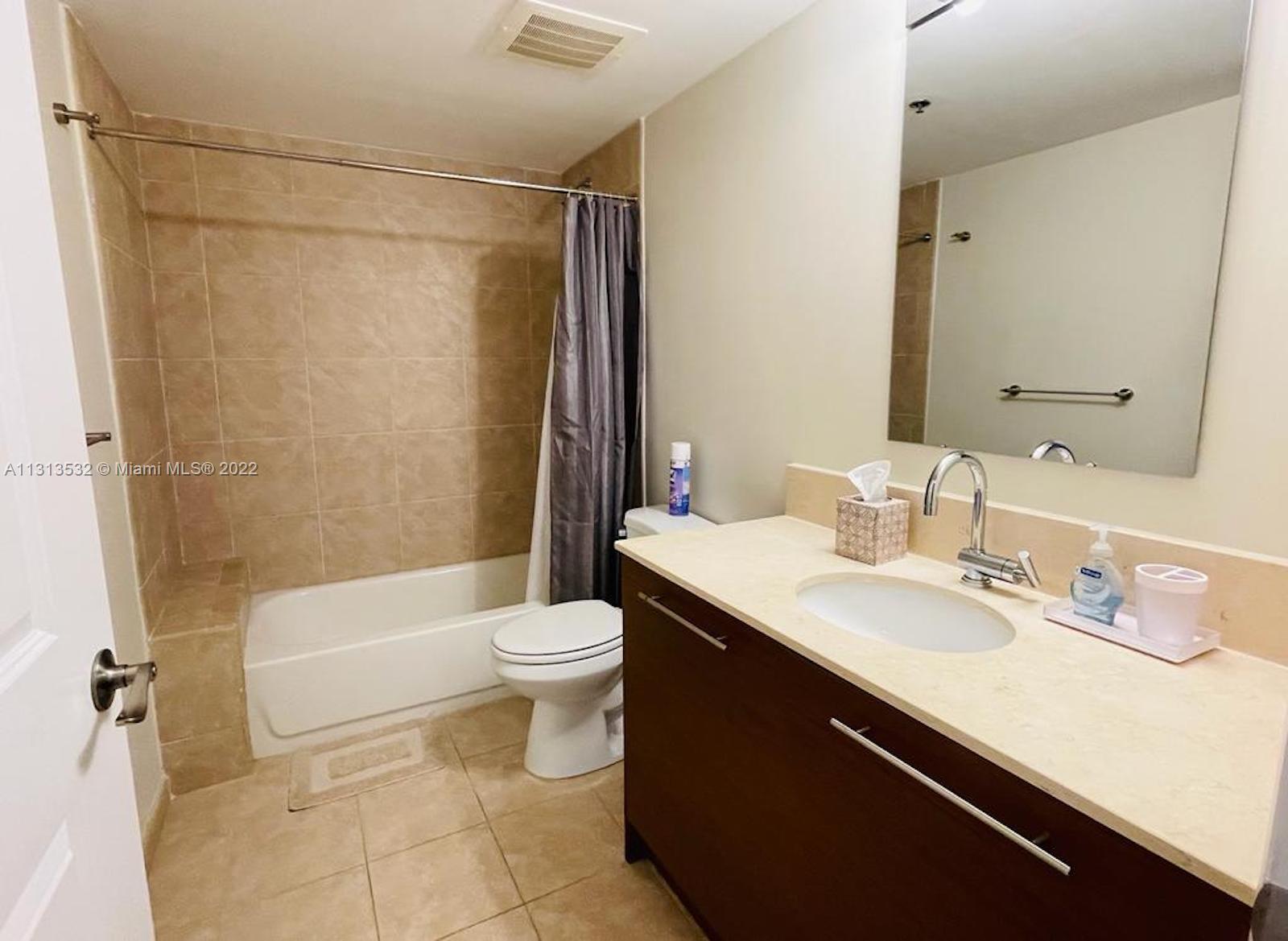 Photo 15 of 46 of 2641 N Flamingo Rd 2304N condo