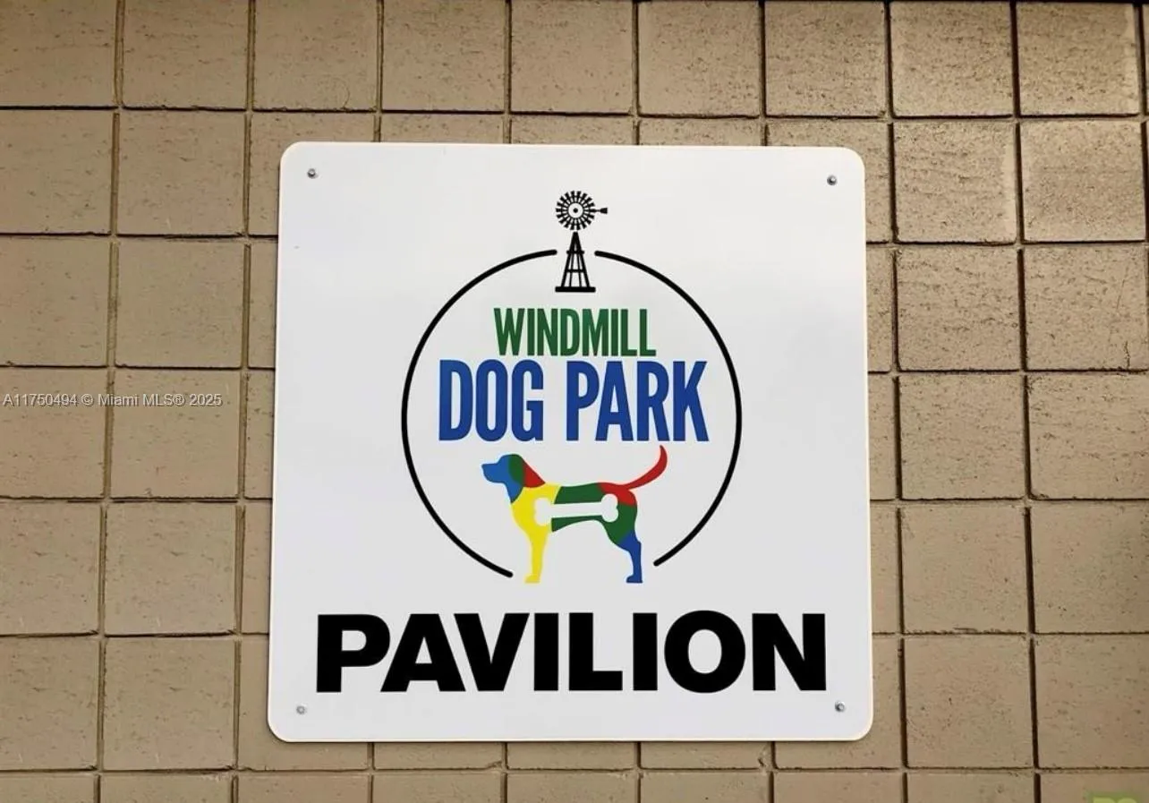 Coconut Creek, Florida 33066, United States, 4 Bedrooms Bedrooms, ,4 BathroomsBathrooms,Residential,Pending,78538