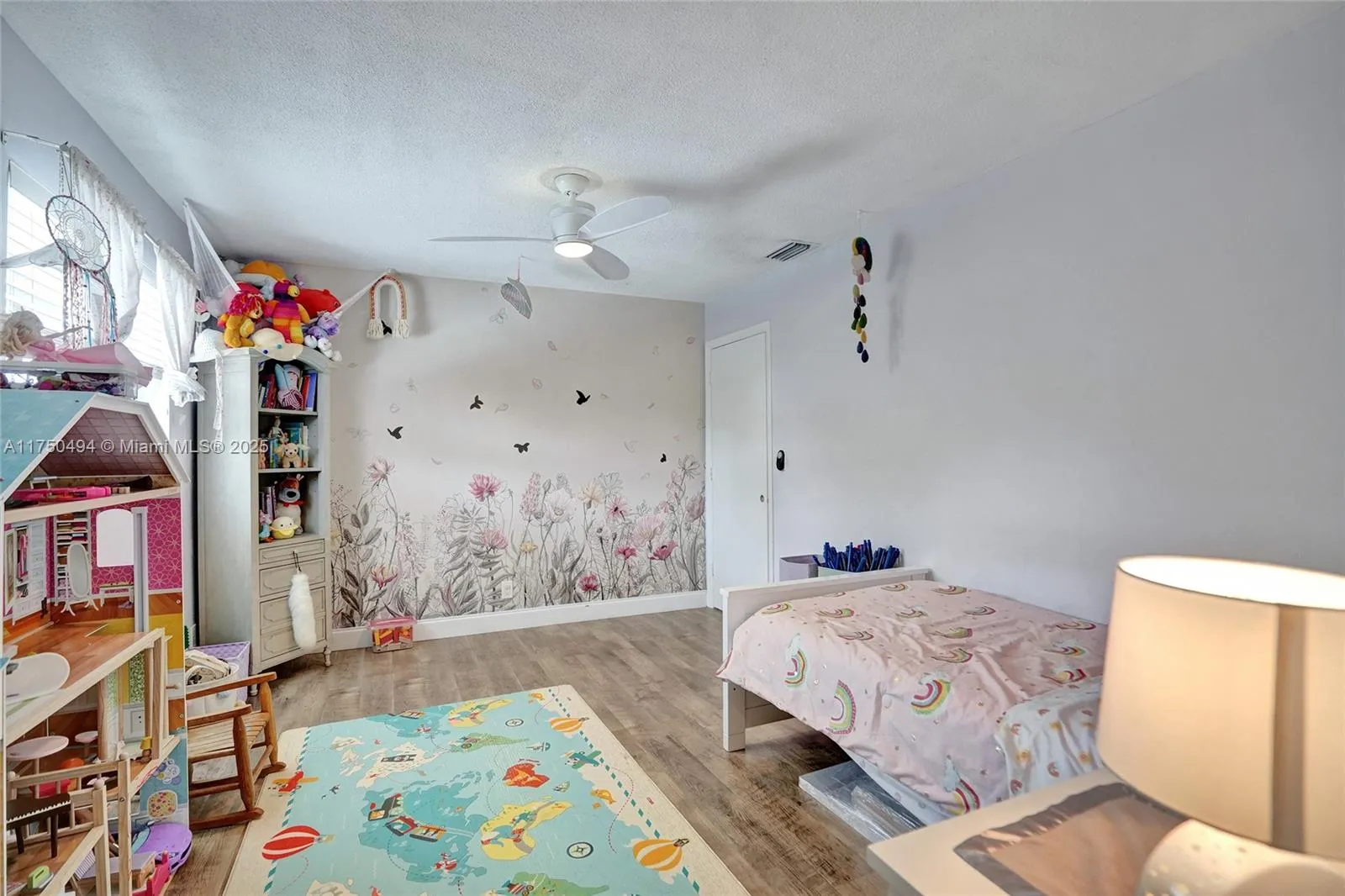 Coconut Creek, Florida 33066, United States, 4 Bedrooms Bedrooms, ,4 BathroomsBathrooms,Residential,Pending,78538