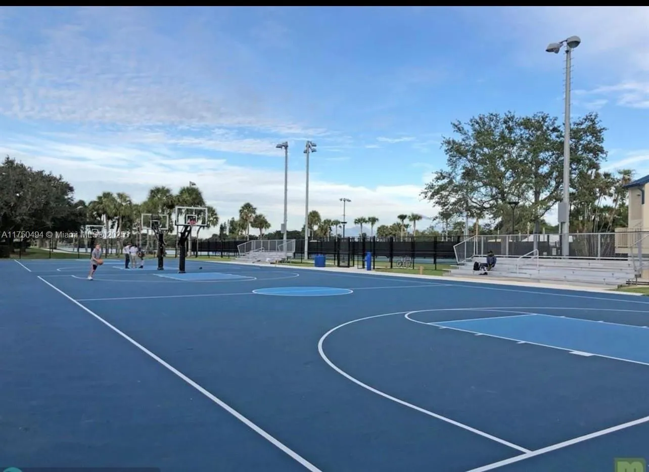 Coconut Creek, Florida 33066, United States, 4 Bedrooms Bedrooms, ,4 BathroomsBathrooms,Residential,Pending,78538