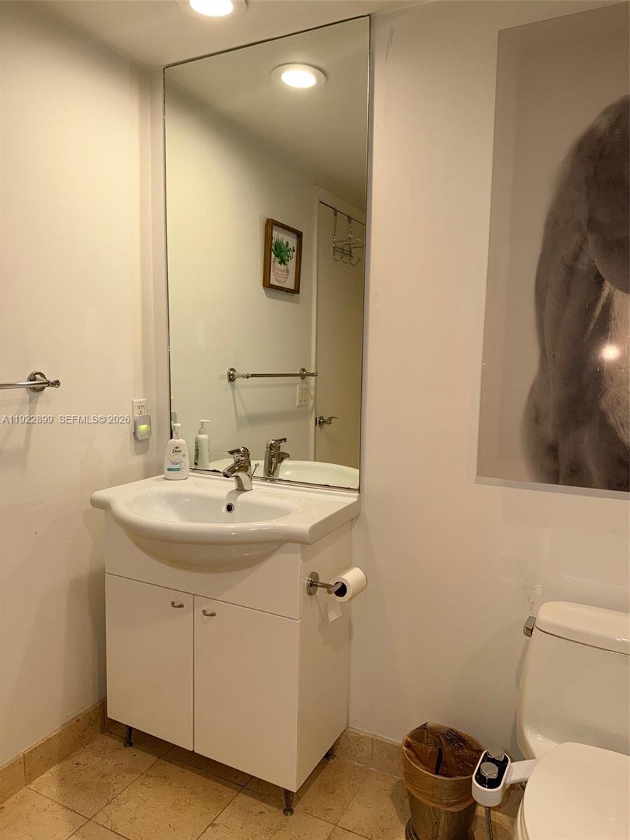 BEACH CLUB THREE CONDO - Residential