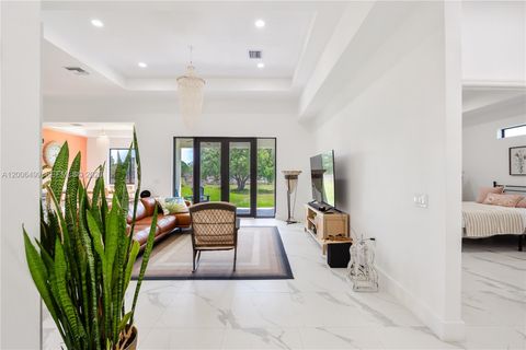 Tiny photo for 655 N Olivo St, Clewiston, FL 33440 (MLS # A12006499)