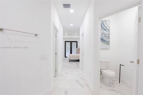 Tiny photo for 655 N Olivo St, Clewiston, FL 33440 (MLS # A12006499)